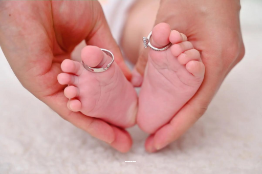 供卵试管代怀生子费用怀孕多久会想呕吐